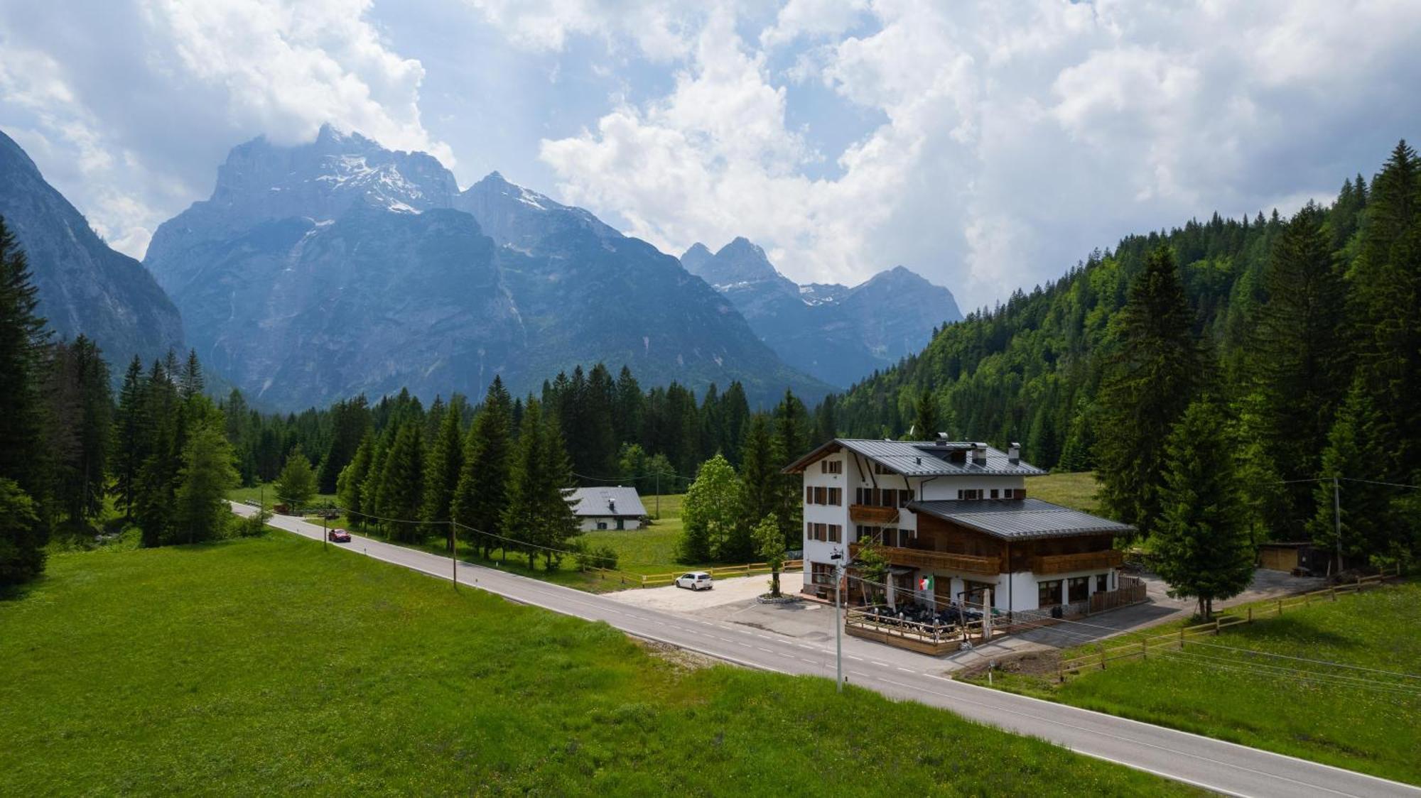 Hotel Griglieria Pizzeria Gnomo Goloso Stabiziane Екстериор снимка